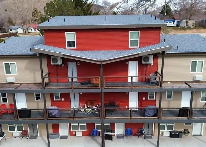 Winzig Lodge